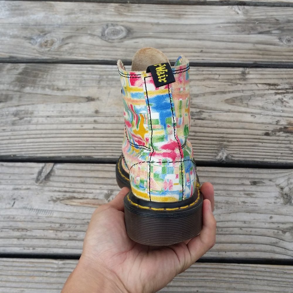 Vintage Women Dr Martens Made in England Multi Color Grid Boots Sneakers Shoes - Picture 6 of 10